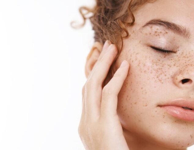 Sol e Preven&ccedil;&atilde;o do C&acirc;ncer: Salve Sua Pele com uma Rotina de Prote&ccedil;&atilde;o